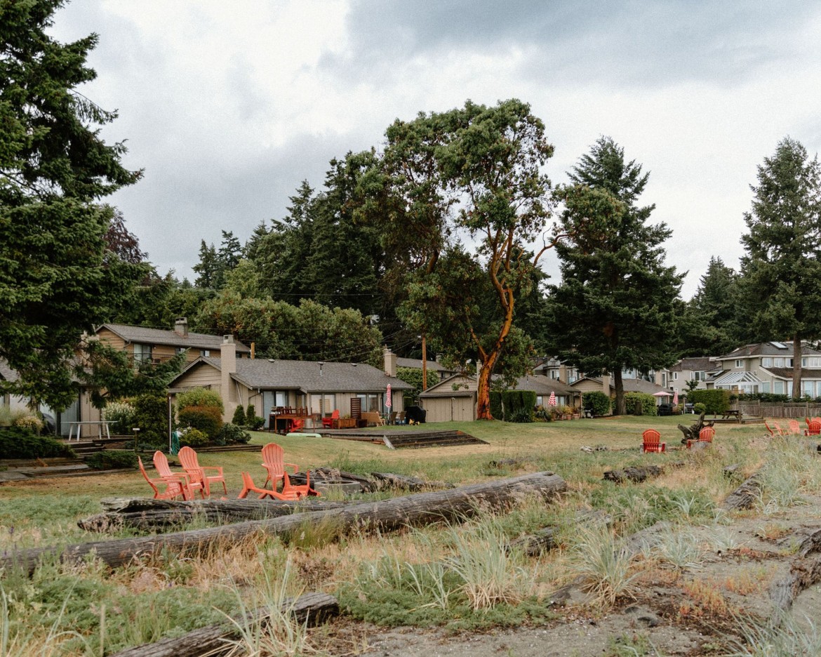 Beachfront and Beachlevel units at Beach Acres Resort