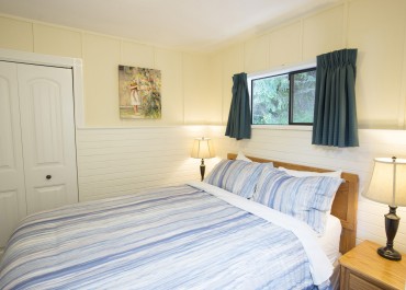 Main bedroom beachfront cottage