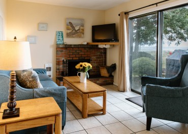 Living room overlooking Rathtrevor beach